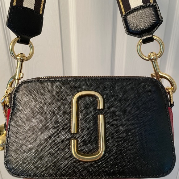 Crossbody - Picture 1 of 5